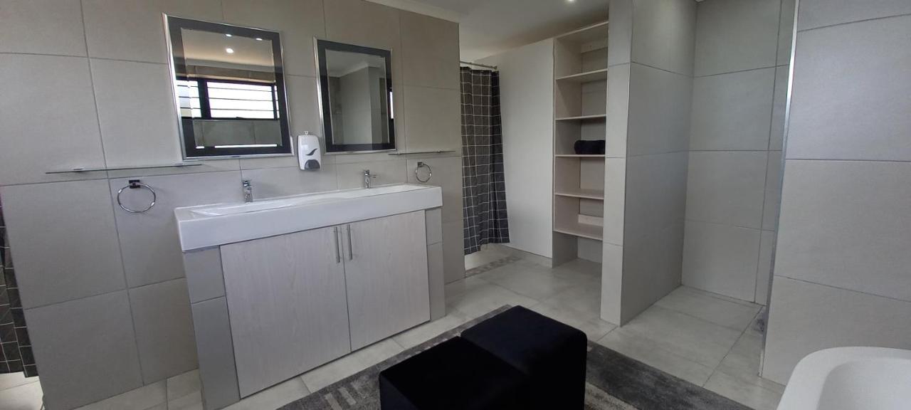 Gariepview Apartment การีพดัม ภายนอก รูปภาพ