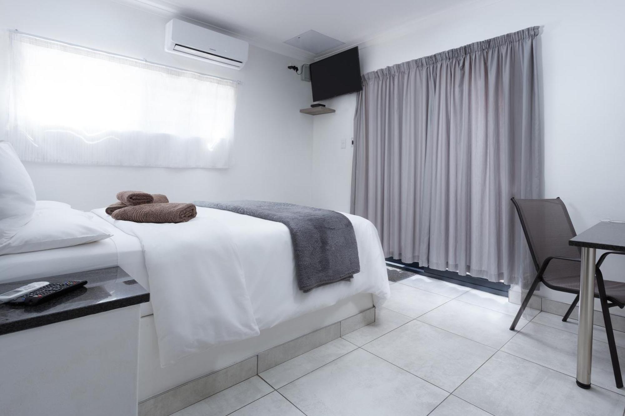 Gariepview Apartment การีพดัม ภายนอก รูปภาพ