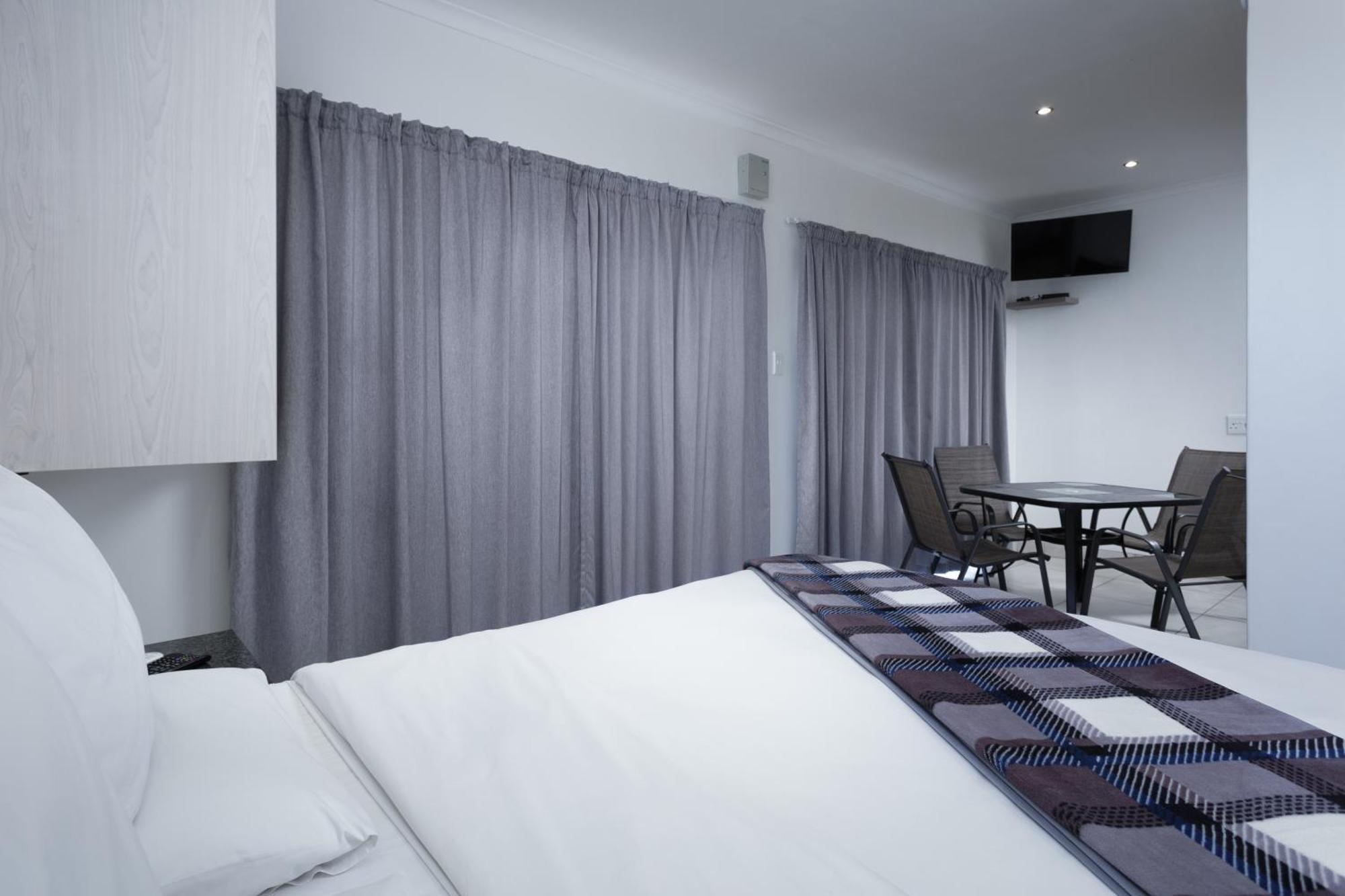 Gariepview Apartment การีพดัม ภายนอก รูปภาพ